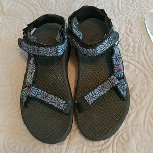 Tevas ; Excellent Condition!!!